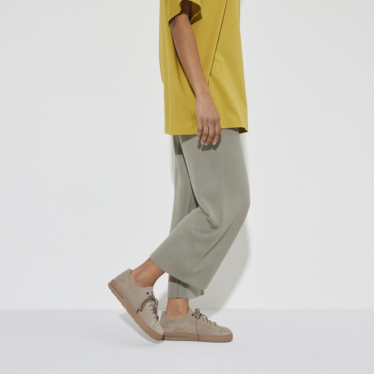Bend Low Decon Nubuck Leather - Gray Taupe