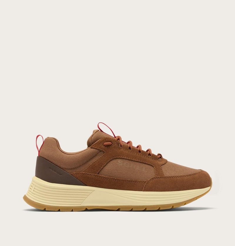 OUTING™ SE WP - Velvet Tan, Bright Red
