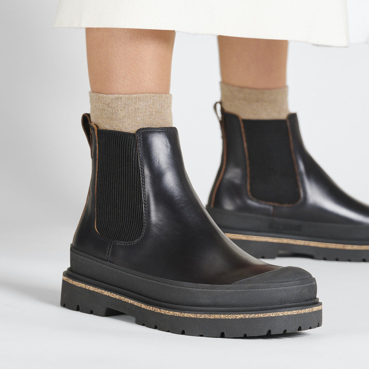 Prescott Slip On Women Waxy Leather - Black