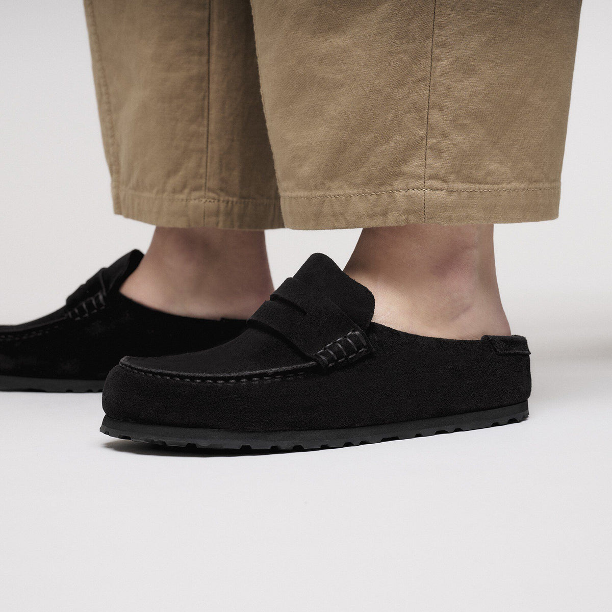 Naples Wrapped Suede Leather - Black