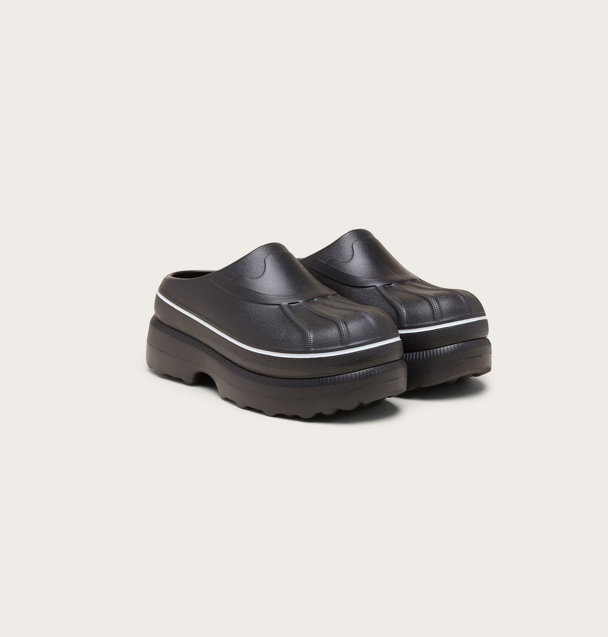 Caribou™ Clog Women's Shoe - Black, Optimized Orange