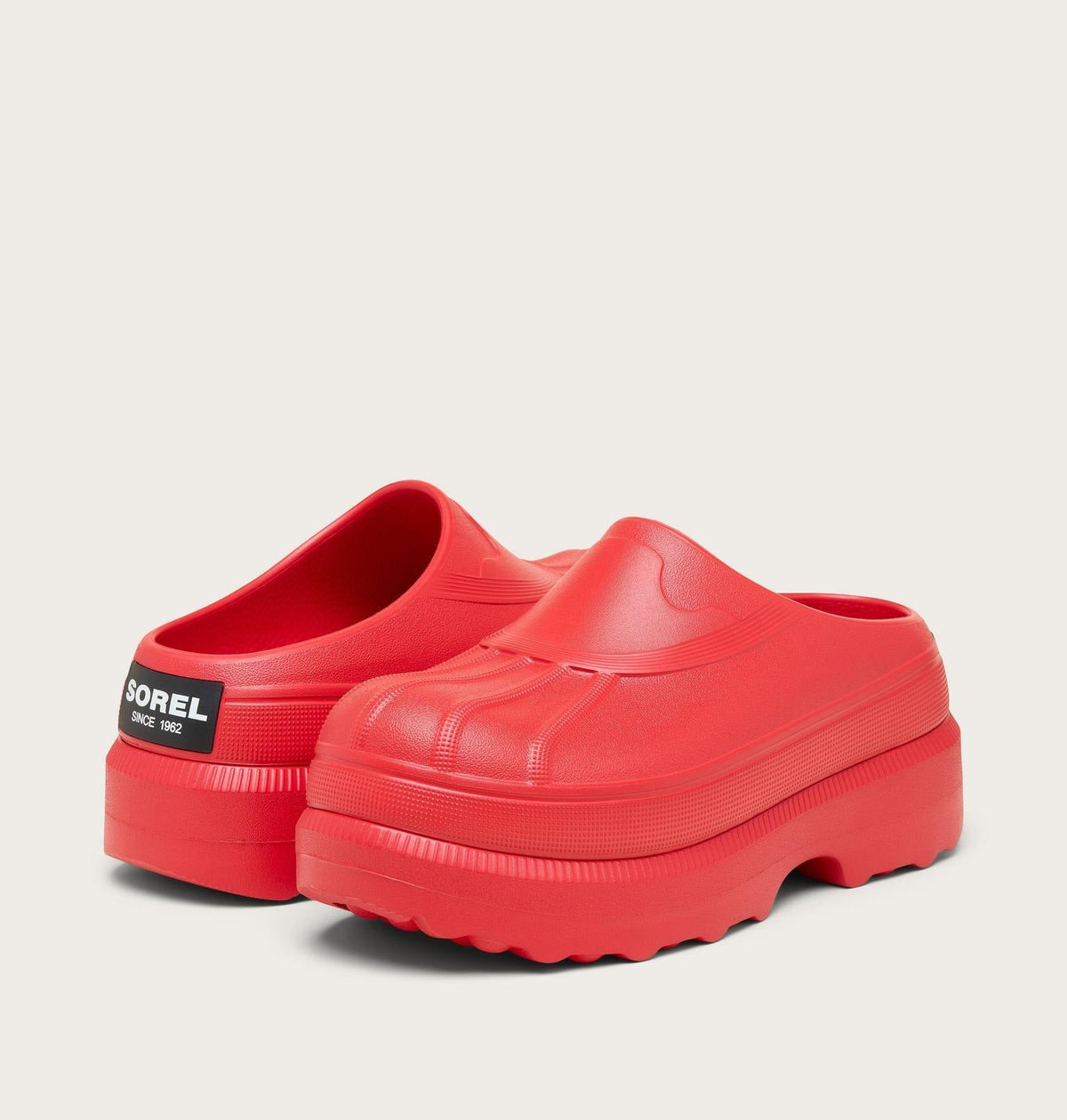 Caribou™ Clog Women's Shoe - Bright Red, Black
