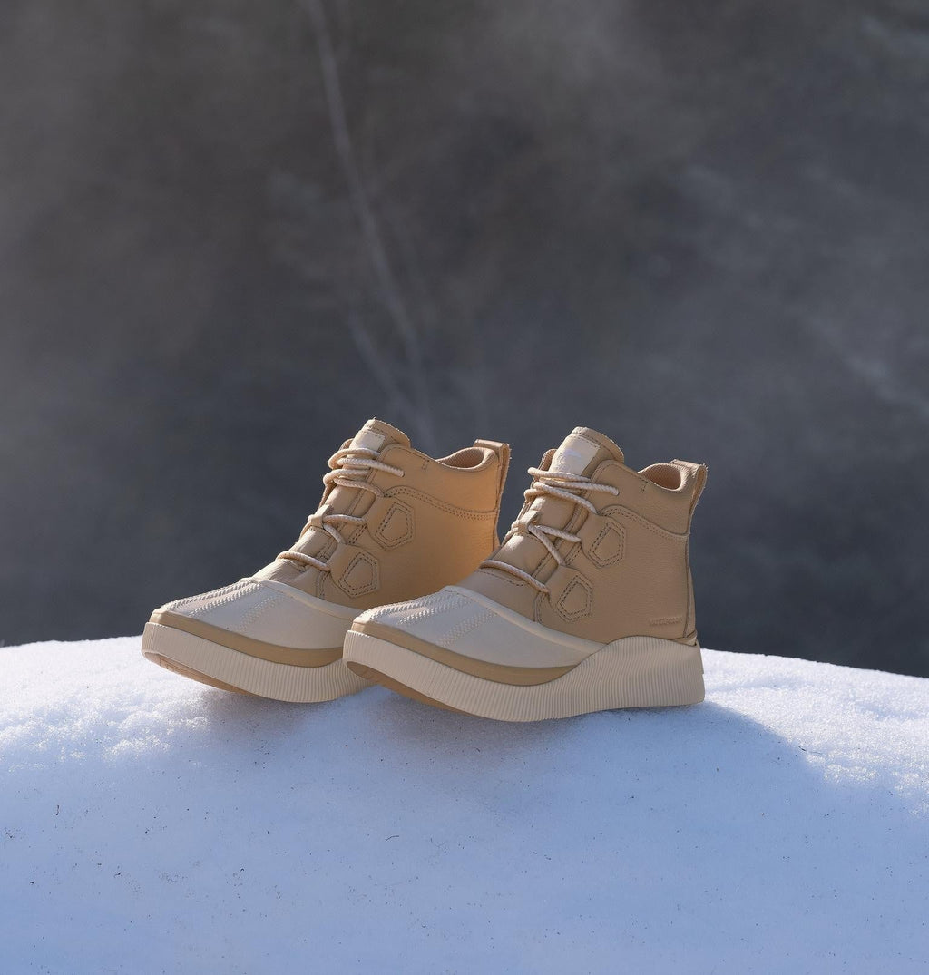 Out N About™ IV Classic Women's Waterproof Boot - Ceramic, Honey White