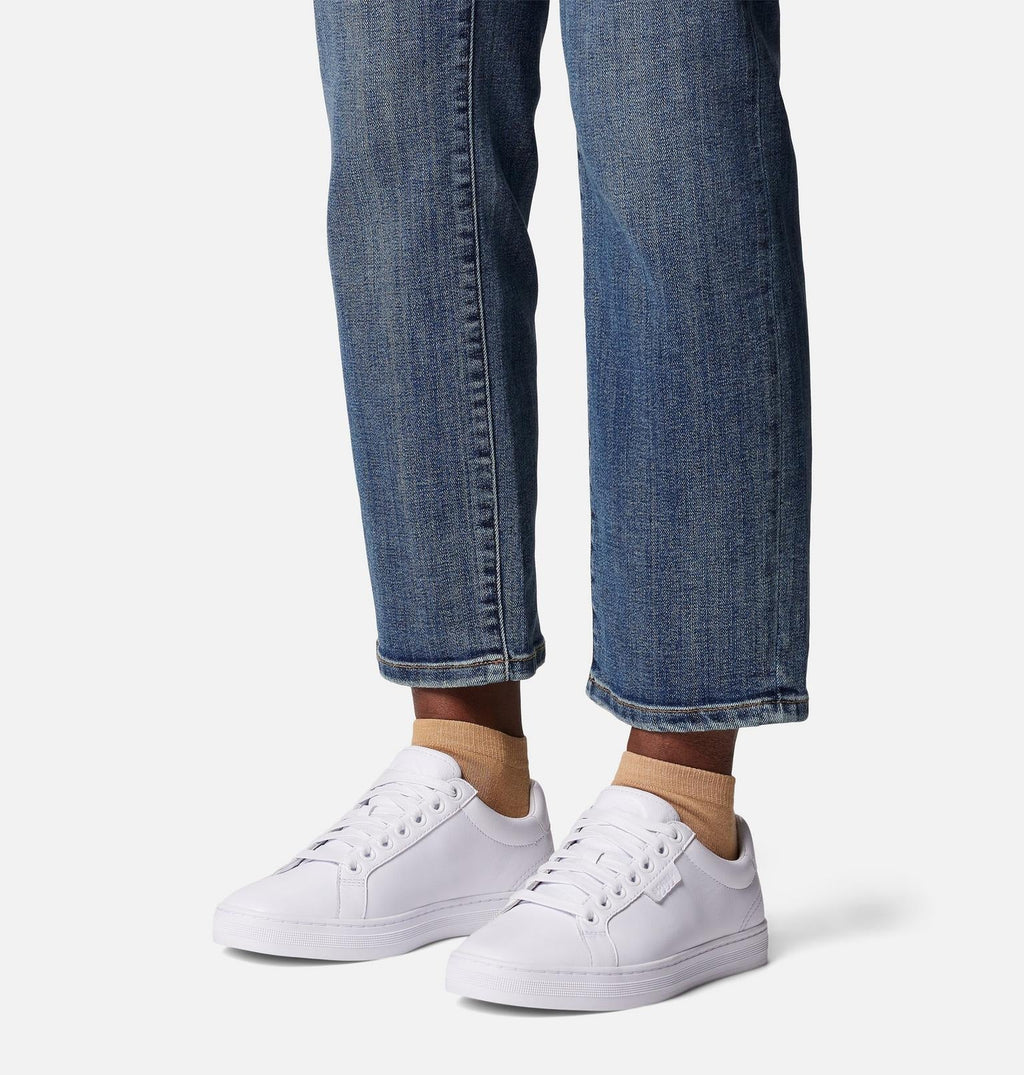 Cyprus™ LX Women's Sneaker - White, White