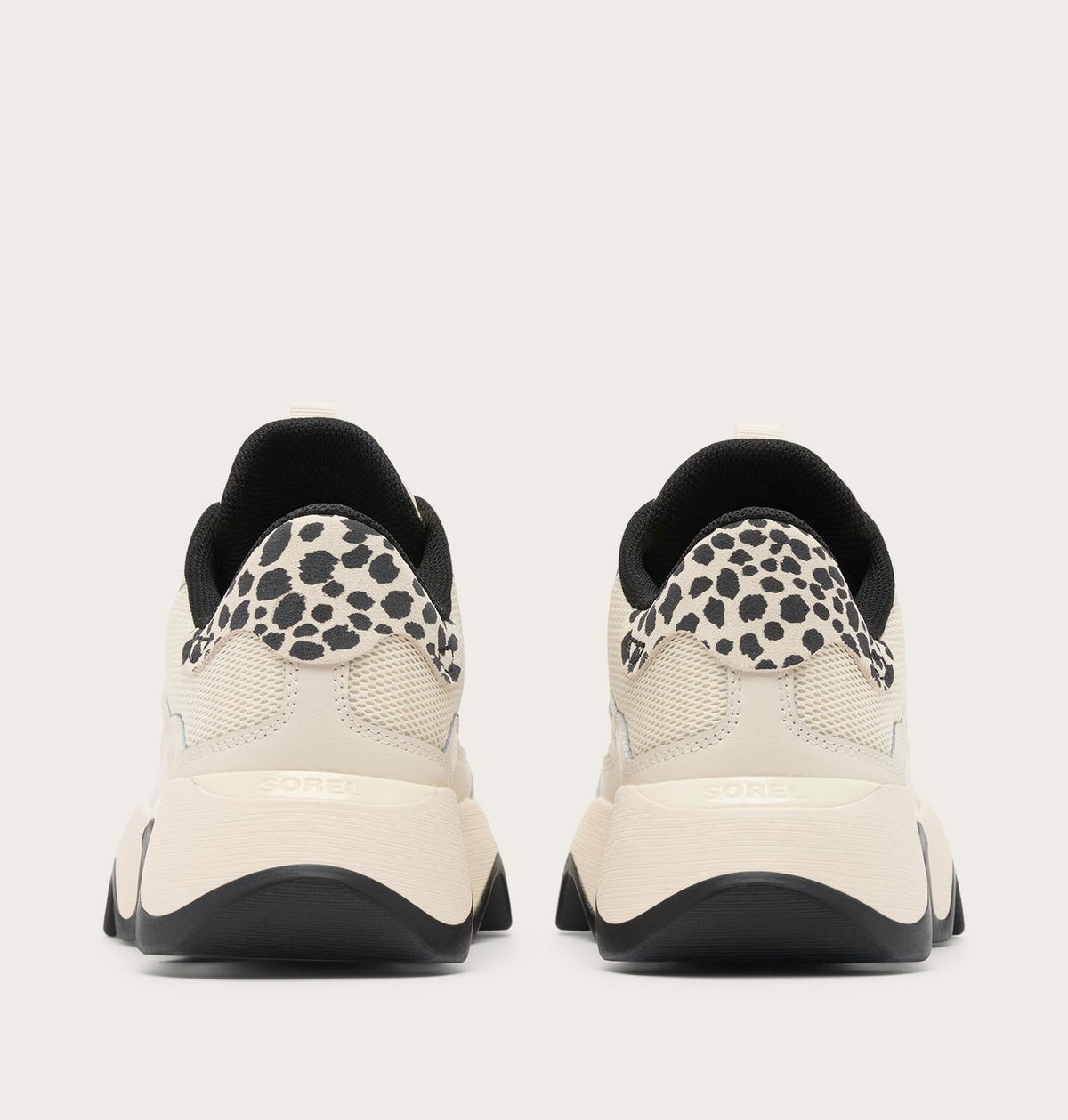 Kinetic™ Array Women's Sneaker - Chalk, Black