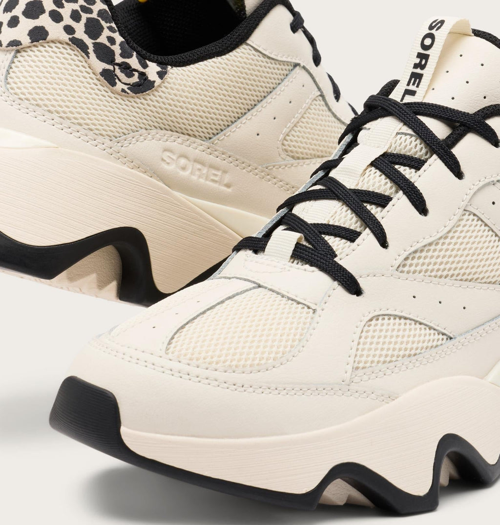Kinetic™ Array Women's Sneaker - Chalk, Black