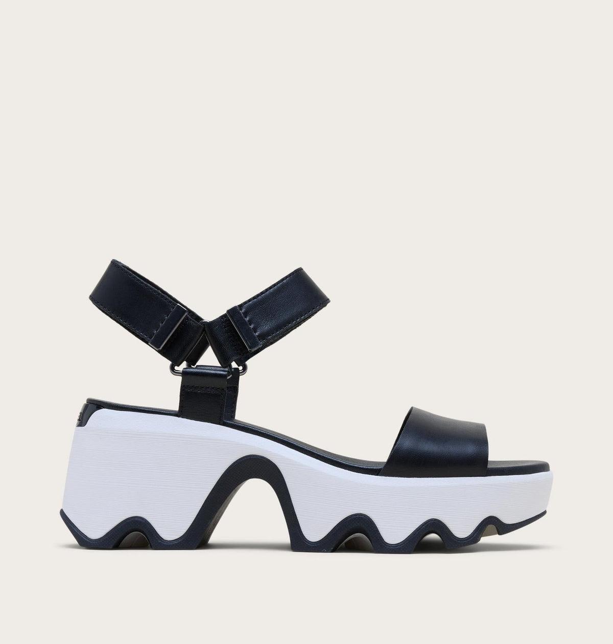 Kinetic™ Aura Y-Strap Women's Sandal - Black, Sea Salt