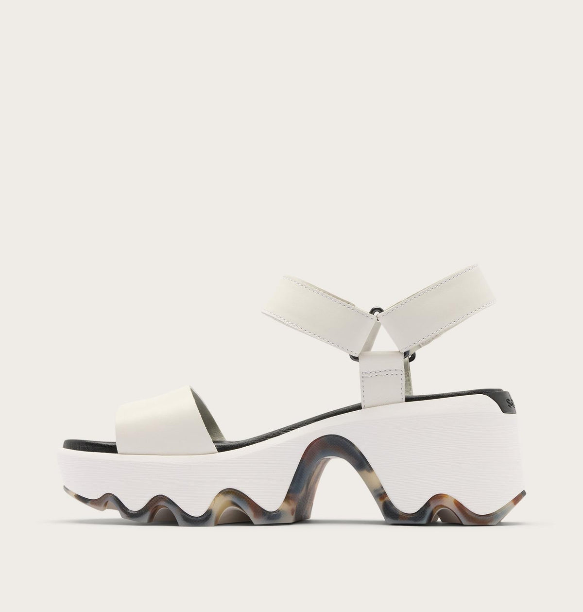 Kinetic™ Aura Y-Strap Women's Sandal - Sea Salt, Black