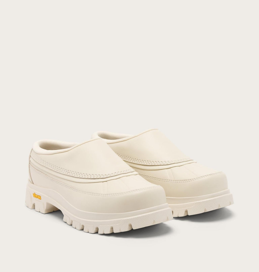 Daystorm™ Clog Women's Shoe - Chalk, Black