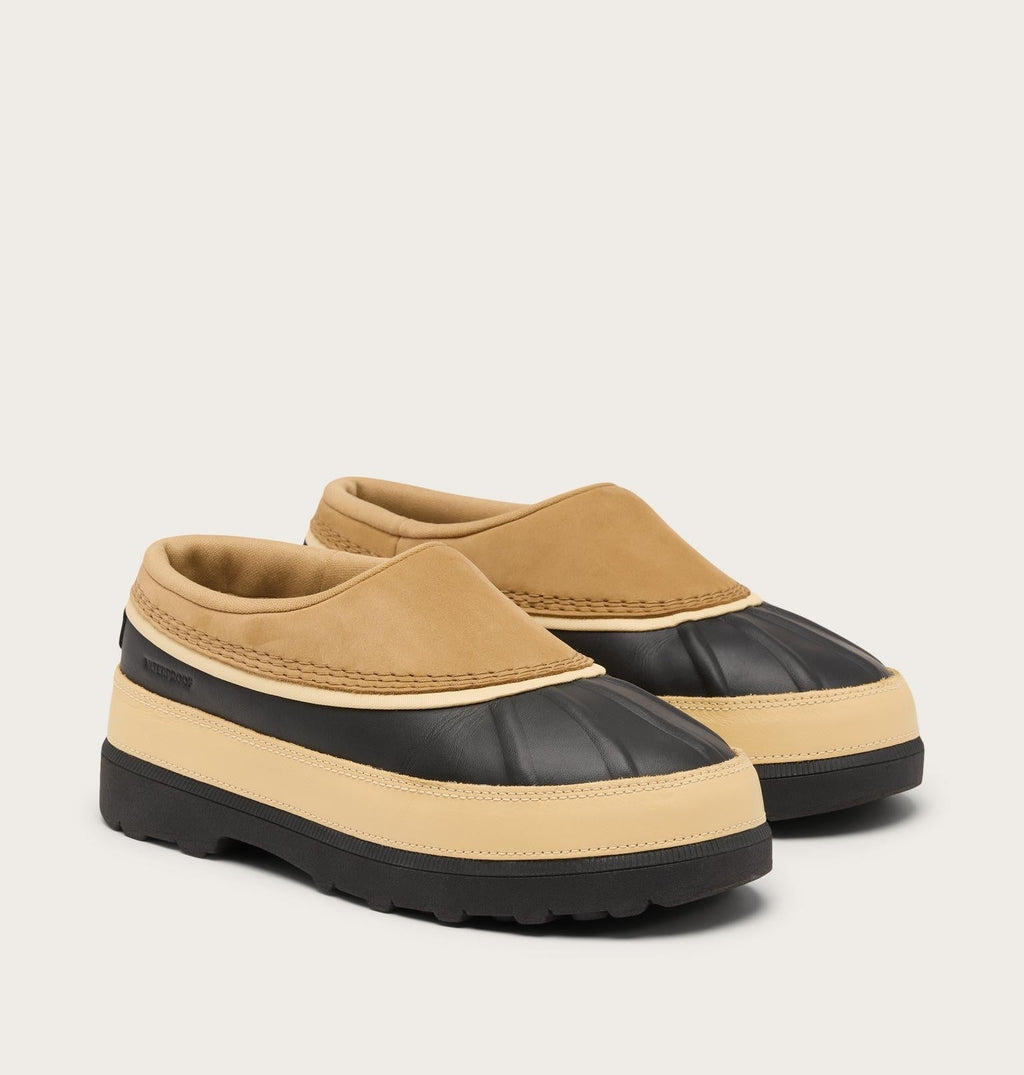 Ambler™ Women's Waterproof Clog - Caribou Buff, Black