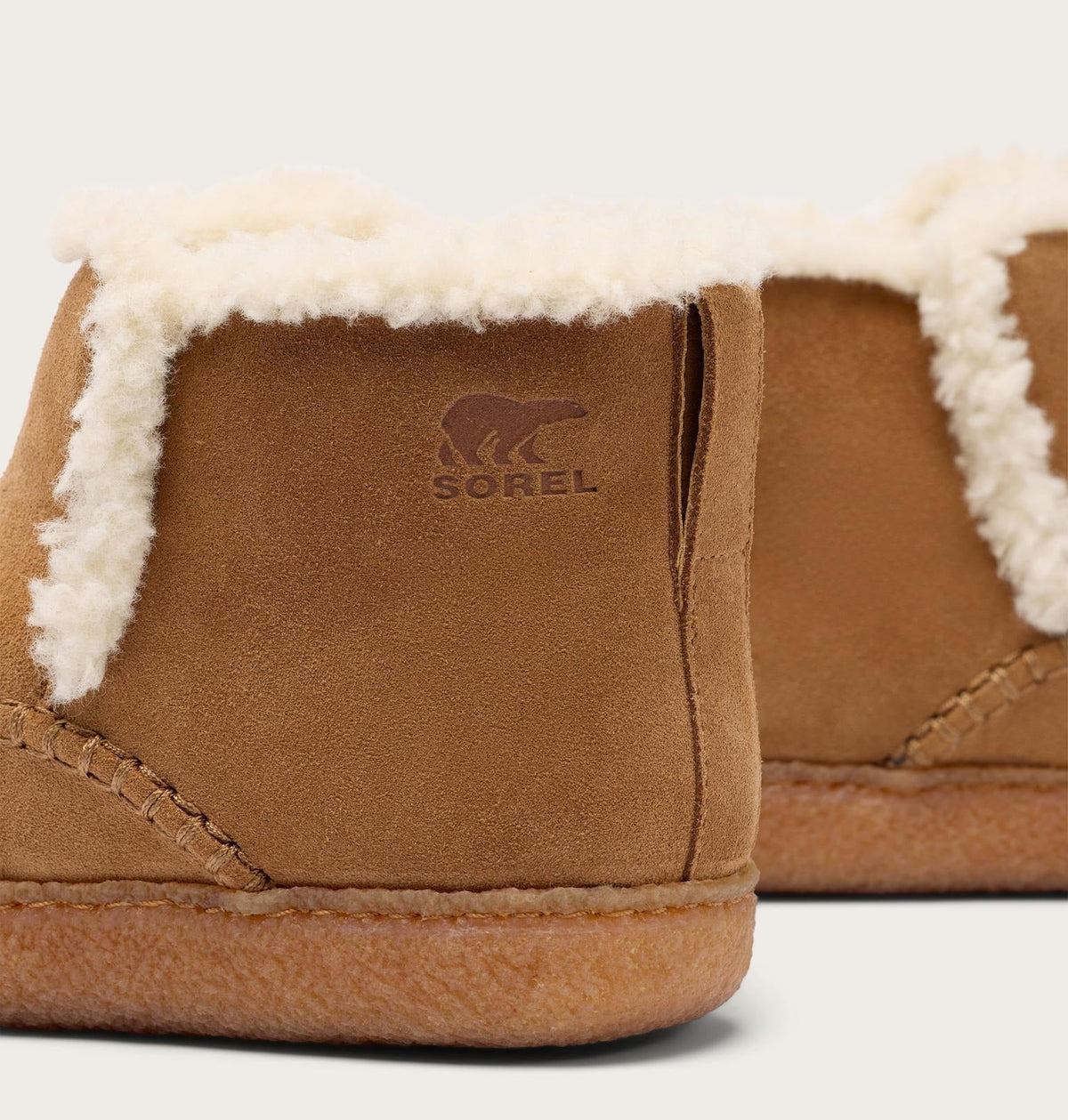 Nakiska™ III Bootie Women's Slipper - Velvet Tan, Gum 2