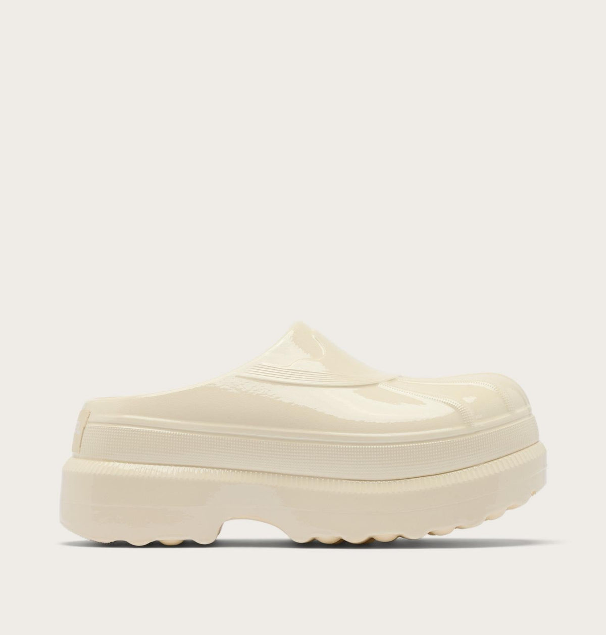 Caribou™ Clog Lux Women's Shoe - Honey White, Sea Salt