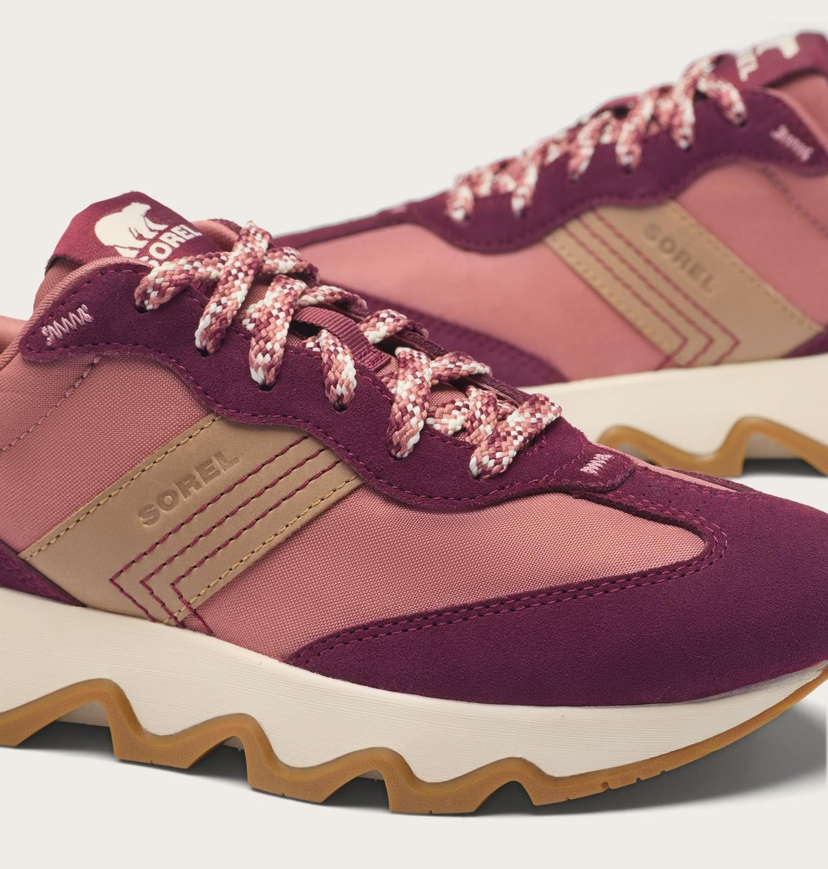 Kinetic™ Ember Women's Sneaker - Chianti, Gum 17