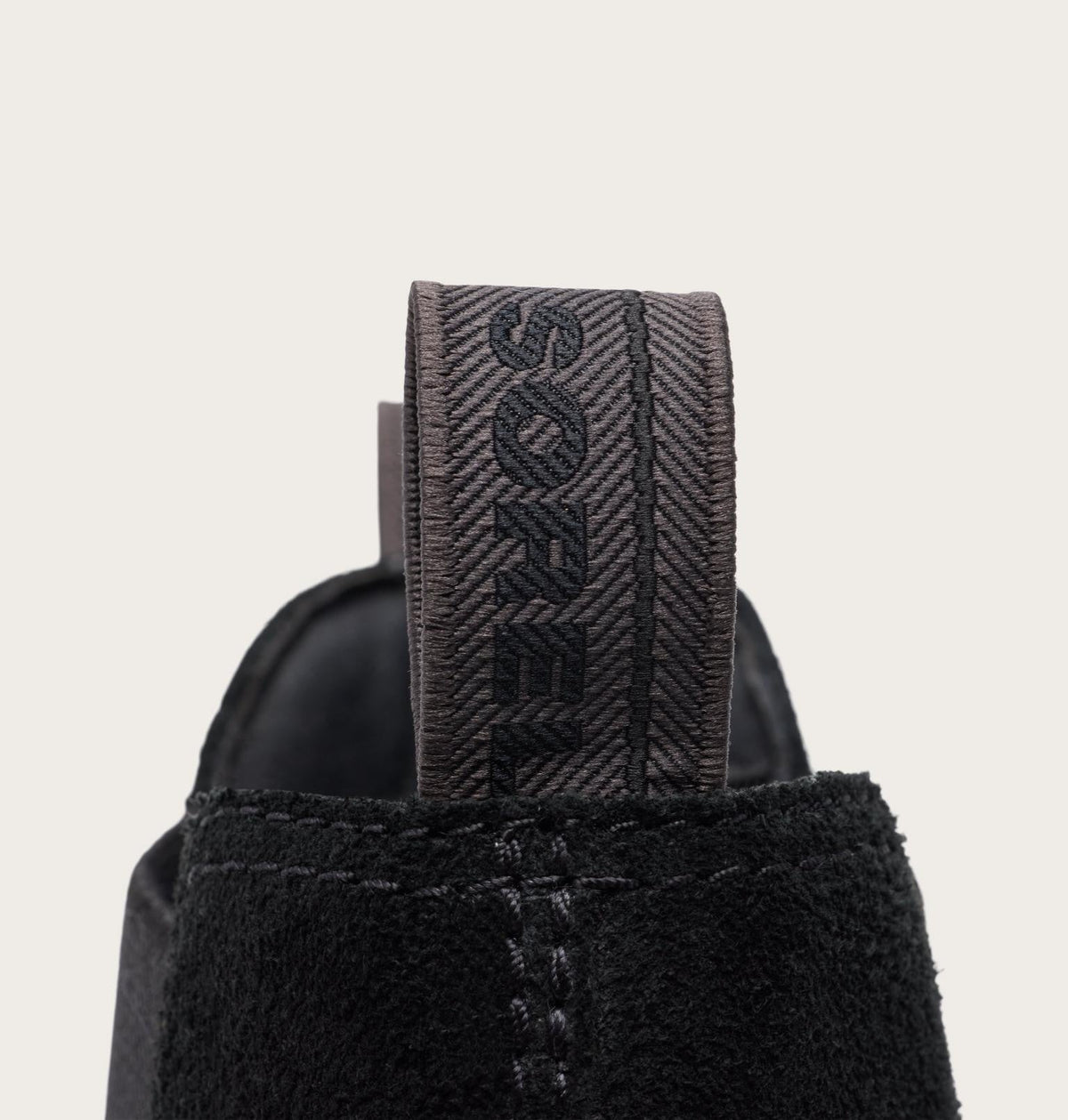 Lark-47™ Chelsea Men's Waterproof Boot - Black, Bleached Ceramic